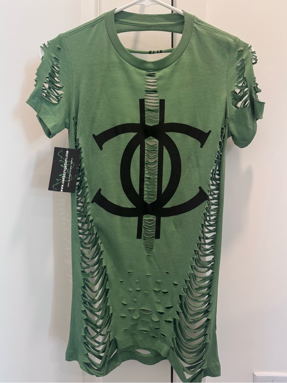 Women’s Distressed Green Short Sleeve Logo Tee